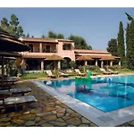 Corfu Club Standard 4 Aparthotel 4*
