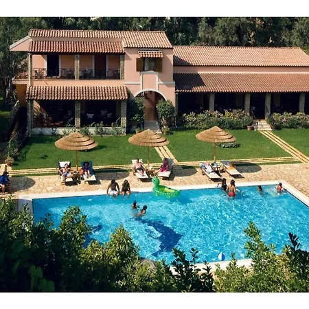 Corfu Club Standard 4 Danília