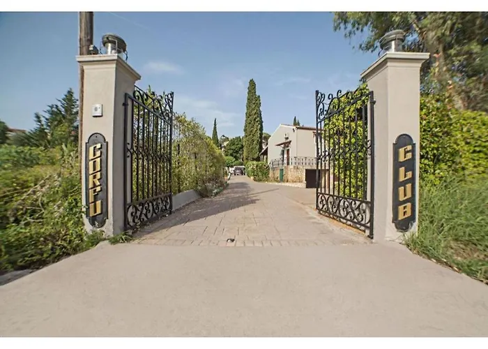 Lägenhetshotell Corfu Club Standard 4 4*