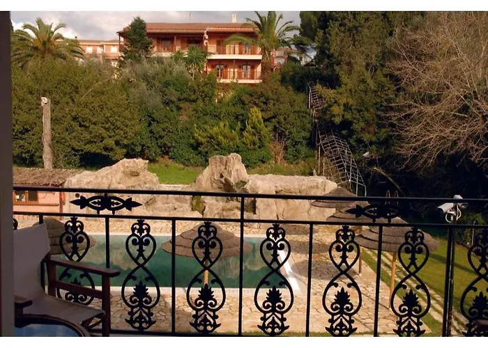 Corfu Club Standard 4 Lägenhetshotell Danilia