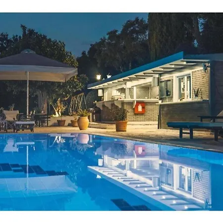Corfu Club Standard 4